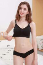 Dreamburn Maternity Nursing Bra Wireless Seamless Comfortable Breastfeeding Bras 4 Rows Adjust Hook with Removable Spill Prevention Pads Add Extenders - Image 3