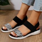 LZPCarra Women's Open Toe Flat Sandals Slippers Ladies Dressy Flat Wide Fashion Stripe Colored Round Toe Slip-On Shoes New Girls Personalized Design Wedges Thick Sole Comfortable Non Slip Sandal - Image 3