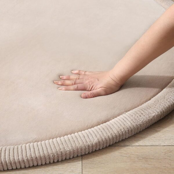 Premium Large Coral Velvet Baby Play Mat Ø120 cm, Beige – High-Density Memory Foam Area Rug – Stylish Playmat for Floor with Non-Slip Backing for Crawling, Soft Play & Tummy Time - Easy Care Rug - Image 9
