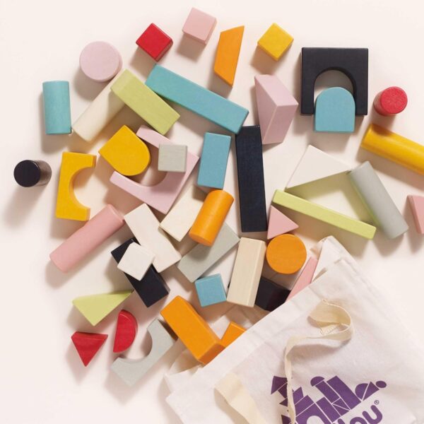 Le Toy Van - Educational Wooden Building Blocks 60 Piece Set Toy | Montessori Style Shape & Colour Development Toy - Suitable For 12 Months + - Image 2