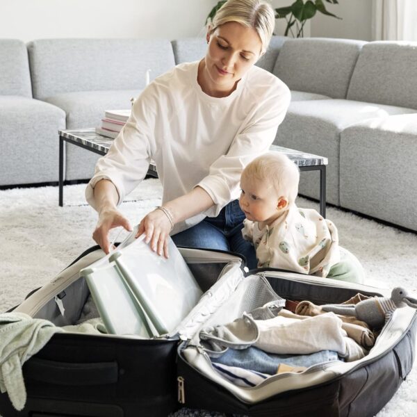 Stokke Flexi Bath X-Large, White - Spacious Foldable Baby Bath - Lightweight & Easy to Store - Convenient to Use at Home or When Travelling - Best for Ages 0-6 - Image 6