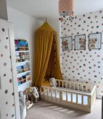 HomeForDreams Toddler Floor Bed H4D-27: Montessori-Inspired Bed Frame with Slatted Frame and Door, Ideal for Independent Sleepers, US Toddler (52x27.5 in)