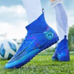 VTASQ Boys and Girls Soccer Shoes Kids Astro Turf Trainers Junior Football Shoes Indoor Outdoor Athletic Sneakers Non-Slip Unisex [9, 10, 11, 12, 13] UK Size - Image 4