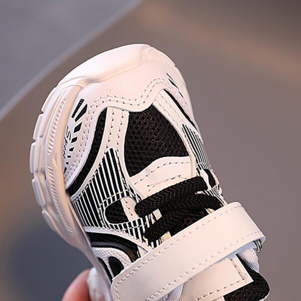 SRTUMEY UK Clearance Kids Baby Girls Boys Sneakers Toddler Non Slip Led Light Trainers Christmas Luminous Walk Shoes Girls Boys Birthday Gifts - Image 4