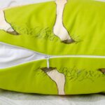 DILOXNSU Giraffe Gifts Cushion Covers 45 x 45 cm Baby Giraffe and Mum Green Double-Sided Decorative Pillows Covers for Livingroom Sofa Bed Home Outdoor Garden Decor Cushions Covers 18 x 18 inch - Image 5