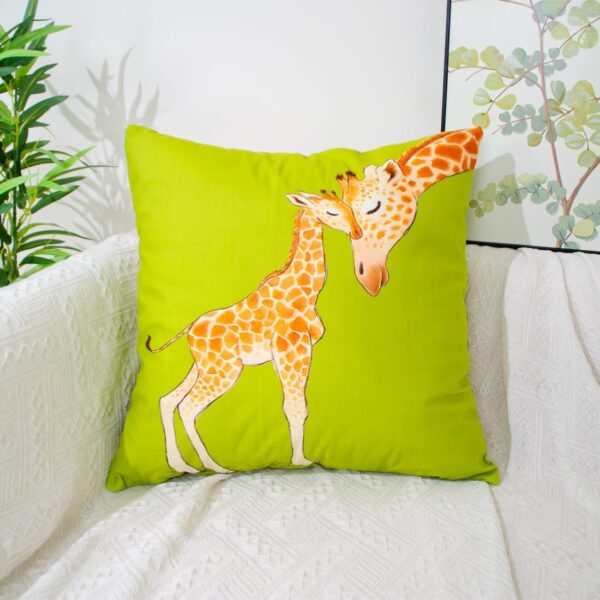DILOXNSU Giraffe Gifts Cushion Covers 45 x 45 cm Baby Giraffe and Mum Green Double-Sided Decorative Pillows Covers for Livingroom Sofa Bed Home Outdoor Garden Decor Cushions Covers 18 x 18 inch - Image 6