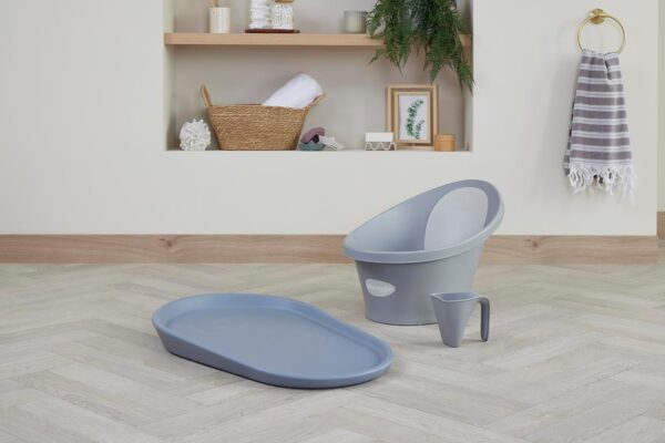 Shnuggle Bath Rinse Jug | Soft Rim Baby & Toddler Shampoo Rinser | Bath Hair Rinsing Cup | Hair Wash Jug with Handle | Essential Bath Accessories | Pebble Grey - Image 6