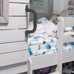 BeneLabel 4 Pack Climbing Handles, 18cm Playhouse Hand Grips Soild Climbing Frame Grab for Swing Set/Playset/Playhouse/Play Park/Indoor Outdoor Monkey Bars/Treehouse/Bunk Bed Accessories, Black - Image 7