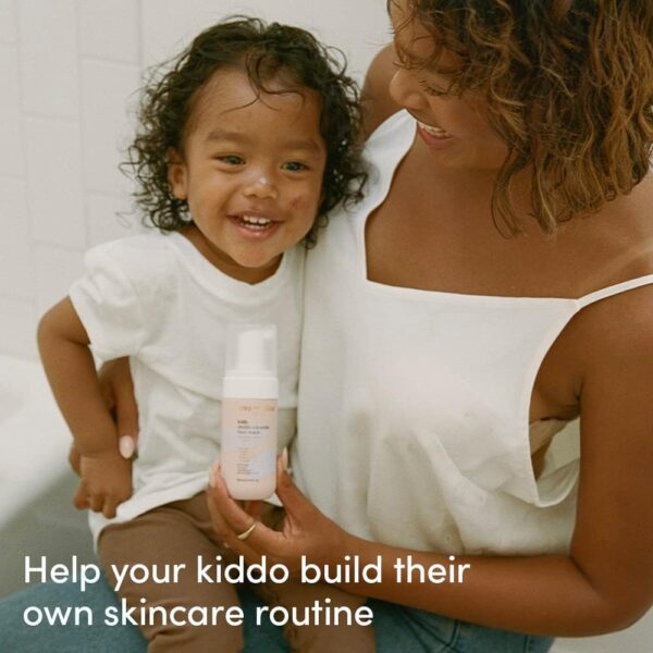 Evereden Kids Face Wash: Cool Peach, 100ml | Gentle Kids Skin Care | Non-toxic and Clean Ingredients | Multi-Vitamin Skin Care for Kids - Image 3