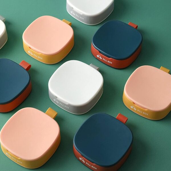 YIJINYVN Storage boxes Mini Portable 4 Grid Compartment Pill Box Travel Medicine Case Plastic Tablet Dispenser Storage Box(Blue) - Image 4