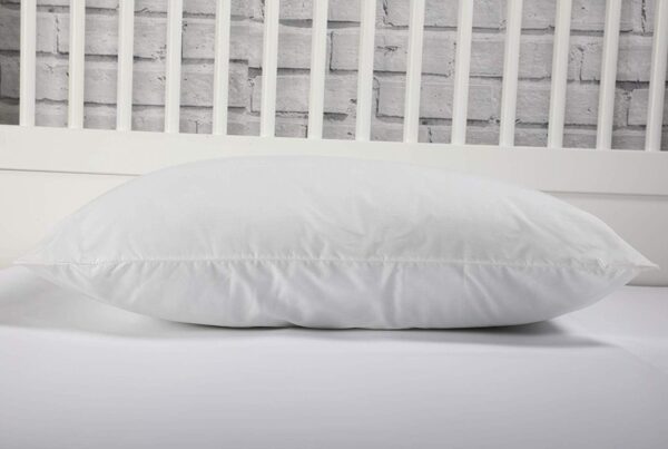 Adam Home 7.5 Tog Toddler Duvet and Pillow Set 100% Microfibre Anti-Allergy Lightweight Cot Bed (Duvet 120x150 cm) & (Pillow 40x60 cm) Hypoallergenic and Machine Washable Cot Duvet and Pillow - Image 2