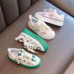 IQYU Sports Shoes Children's First Walking Shoes Non-Slip Soft Sole Baby Shoes Sports Leisure Shoes Girls Toddler Trainers Casual Children's Shoes Boys and Girls Canvas Shoes, purple, 2 UK - Image 6