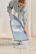 BabyBjörn Bouncer Balance Soft, Mesh, Sky Blue/White - Image 7