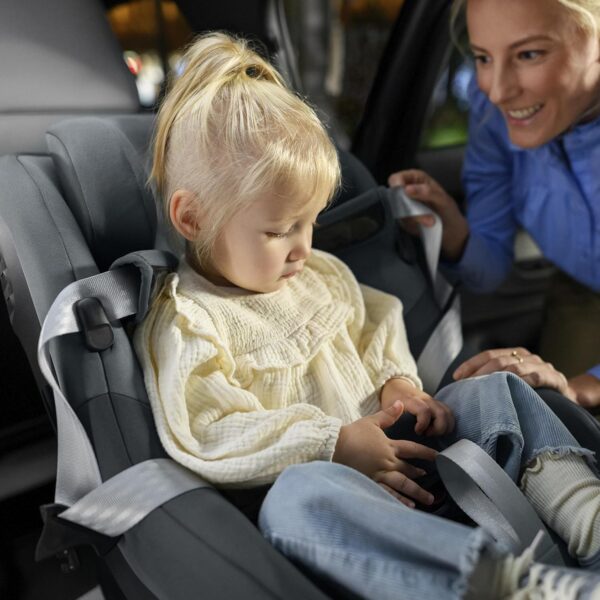 Maxi-Cosi Pearl S i-Size, Baby Car Seat, 3 Months - 4 Years, max. 18 kg, 61 - 105 cm, Toddler Car Seat, 5 Recline Positions, Easy-in Harness Hooks, G-CELL Side Impact Protection, Tonal Graphite - Image 8