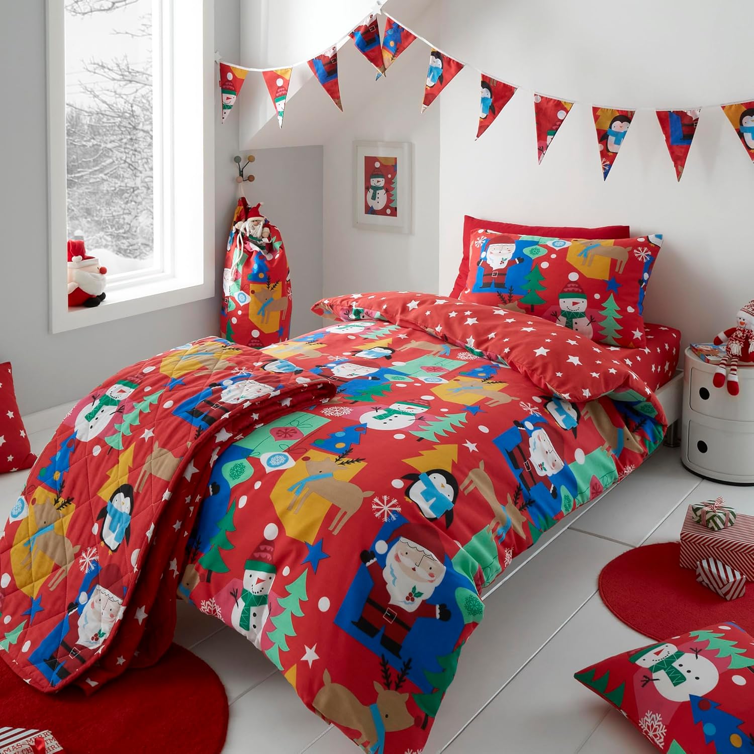 81lESVWBf1L._AC_SL1500_.jpg Happy Linen Company Girls Boys Kids Jolly Christmas Xmas Santa Red Toddler Cot Bed Reversible Soft Easy Care Bed Linen Duvet Cover Quilt Bedding Set With Pillow Case - Image 1