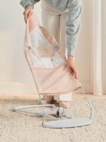 BabyBjörn Bouncer Balance Soft, Mesh, Pearly Pink/White - Image 9