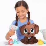 Rescue Tales Scrub 'n Groom Bathtub Playset with Chocolate Lab Plush Pet Toy - Image 2