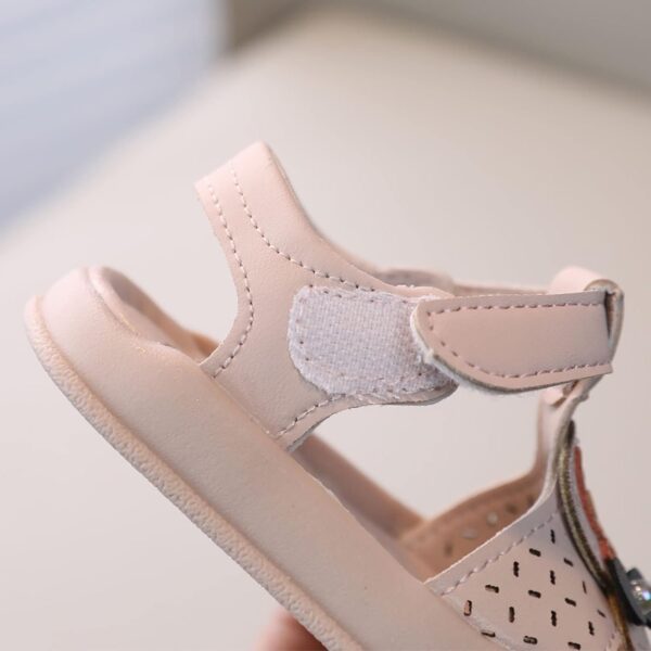 Toddler Baby Girl Shoes Breathable Shoe Dew Toe Shoe Bag Head Sandals Girl Sandals Baby Soft Shoe Covers Sandals For 0 To 2 Years Casual Slipper - Image 4