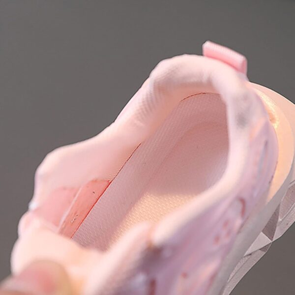 SRTUMEY Infant Trainers, Fashion LED Light Shoes for Baby Kids Children Light Up Running Sneakers Boys Girls Non Slip Sports Shoes - Image 3