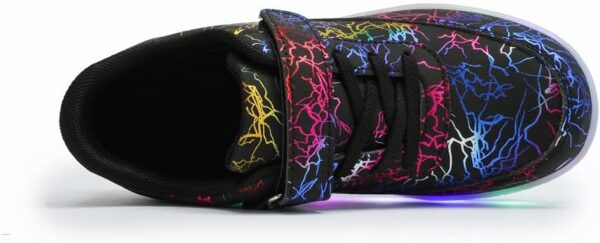 HUSKSWARE Roller Skates, 2-Wheel Skateboard Shoes, Adjustable Multifunctional Sports Shoes, USB Charging Mode, for Boys and Girls, Sizes 31-40 EU. - Image 4