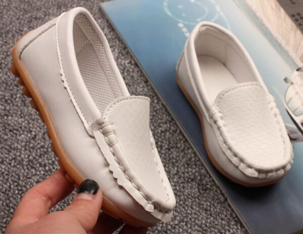 Kids Leather Loafers Boys Girls Slip On Moccasins Anti-Slip Boat Shoes Casual Dress Shoes Flat Breathable Oxford Shoes - Image 4
