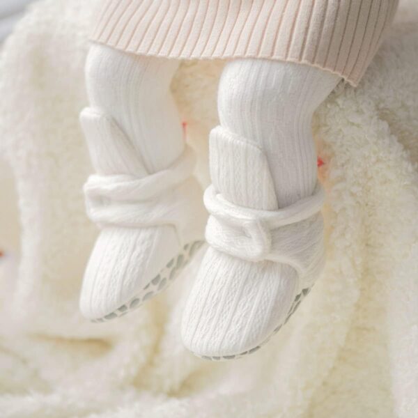 CENCIRILY Baby Girls Boys Booties Newborn First Walking Shoes Infant Winter Warm Boots Soft Sole Ankle Crib Shoe with 0-18 Months - Image 2
