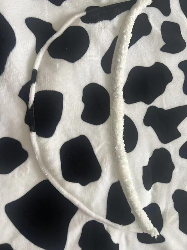 Shamdon Home Collection Oversized Blanket Hoodie,Sherpa FLeece Wearable Blanket Hoodie for Women Men,Soft and Warm Hooded Sweatshirt Adults with Giant Pocket Teenager,One Size Fits All - Image 6