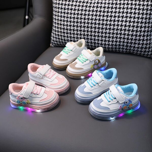 SRTUMEY Kids Luminous Trainers Shoes Boys Girls LED Light Up Baby Sneakers Spring Autumn Winter Trainers Athletic Shoes Christmas Birthday Gifts - Image 3