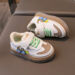 SRTUMEY Kids Luminous Trainers Shoes Boys Girls LED Light Up Baby Sneakers Spring Autumn Winter Trainers Athletic Shoes Christmas Birthday Gifts - Image 5