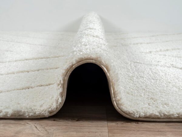 the carpet Bahar Shaggy Elegant Designer Living Room Rug, Soft & Easy-Care High Pile Living Room Rug in Cream Diamond 80 x 150 cm - Image 5