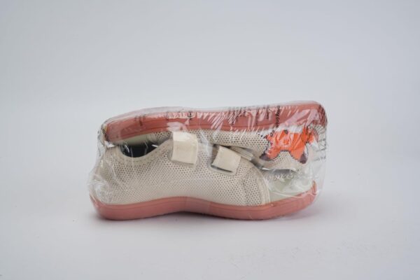 Kids Wide Barefoot Shoes Boys Girls Minimalist School Walking Shoes Trail Running Shoes Walking Sneaker - Image 9