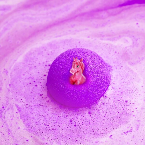 Zimpli Kids Large Unicorn Surprise Bath Bomb, 6 Surprise Unicorn Toys to Collect in Total, One Per Bath Bomb, Children's Collectable Bath Toy, Stocking Filler Toy, Xmas Present for Boys & Girls - Image 5