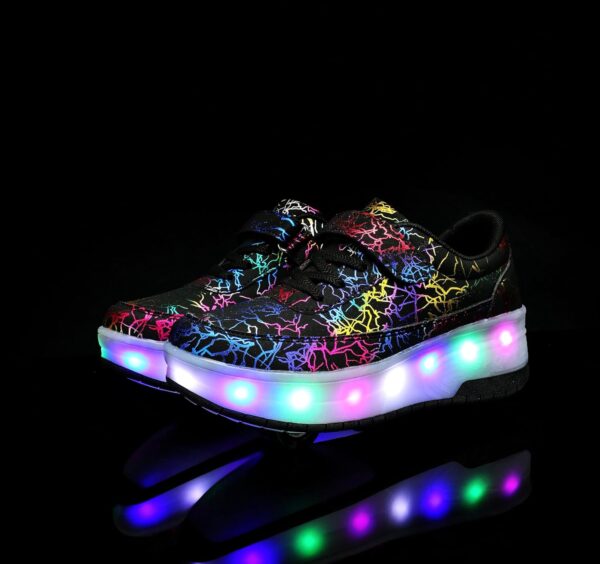 HUSKSWARE Roller Skates, 2-Wheel Skateboard Shoes, Adjustable Multifunctional Sports Shoes, USB Charging Mode, for Boys and Girls, Sizes 31-40 EU. - Image 6