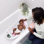 Summer by Ingenuity Comfy Clean Deluxe Newborn to Toddler Bather, 0-24 Months, Pink - Image 9