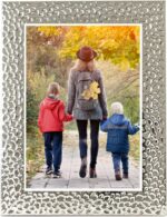 Picture Frame 7 x 5, Silver, Freestanding and Wall Mountable, 13 x 18 cm, 7x5 Picture Frames, Silver 5x7 Photo Frames, 7x5 Photo Collage Gallery Display