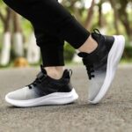 Dhinash Boys' Fashion Trainers Girls Low-Top Trainers Kids Sneakers Tennis Shoes Running Shoes Athletic Barefoot Shoes Walking Shoes Sports Shoes Unisex - Image 5